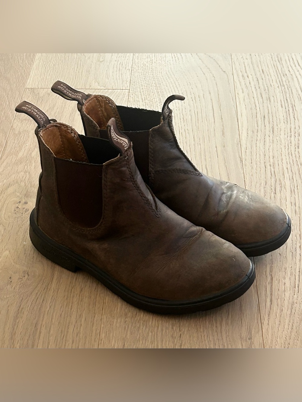 Blundstone Rustic Brown Chelsea Boots - Womens Size 6 US (AUS 3)